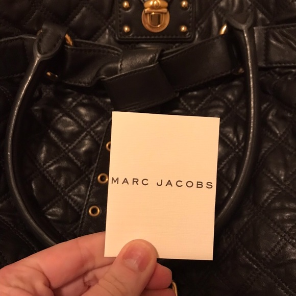 Marc Jacobs Black Quilted Leather Handbag - Picture 7 of 7
